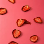 توت فرنگی خشک تهیه شده از توت فرنگی تازه غیر گلخانه ای